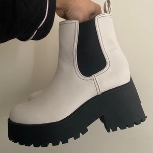 9.5 white platform boots